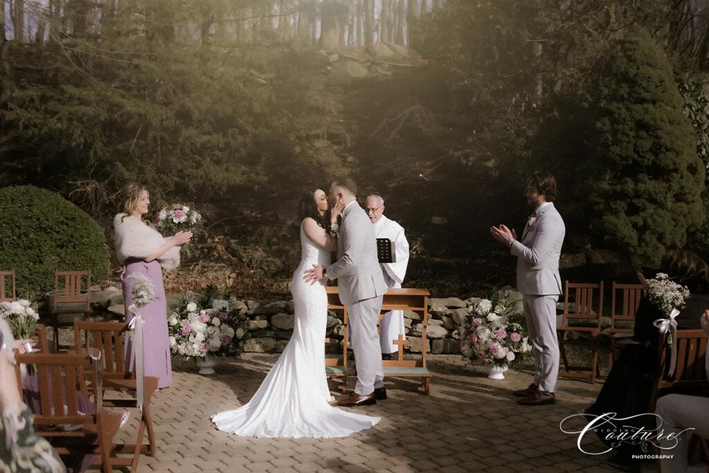 Wedding at The Woodwinds in Brandford, CT