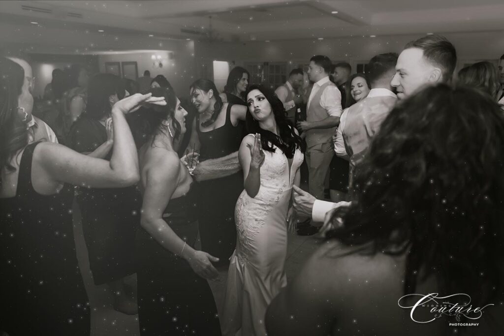 Wedding at The Woodwinds in Brandford, CT