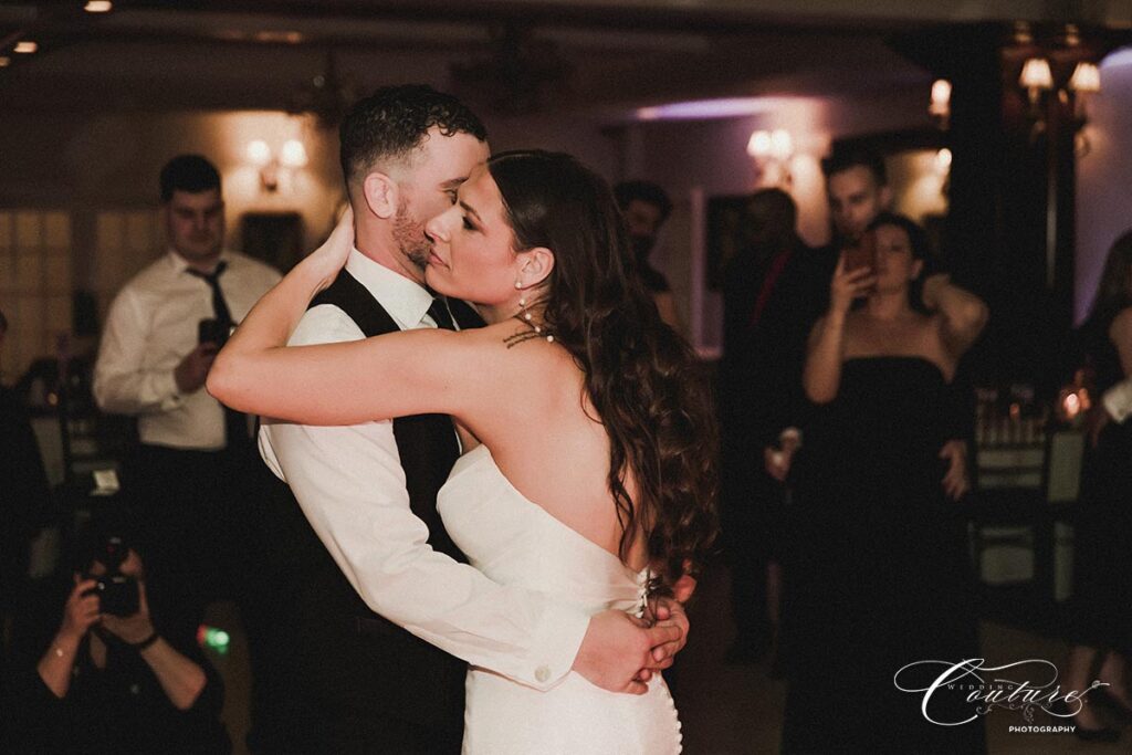 Wedding at The Woodwinds in Brandford, CT