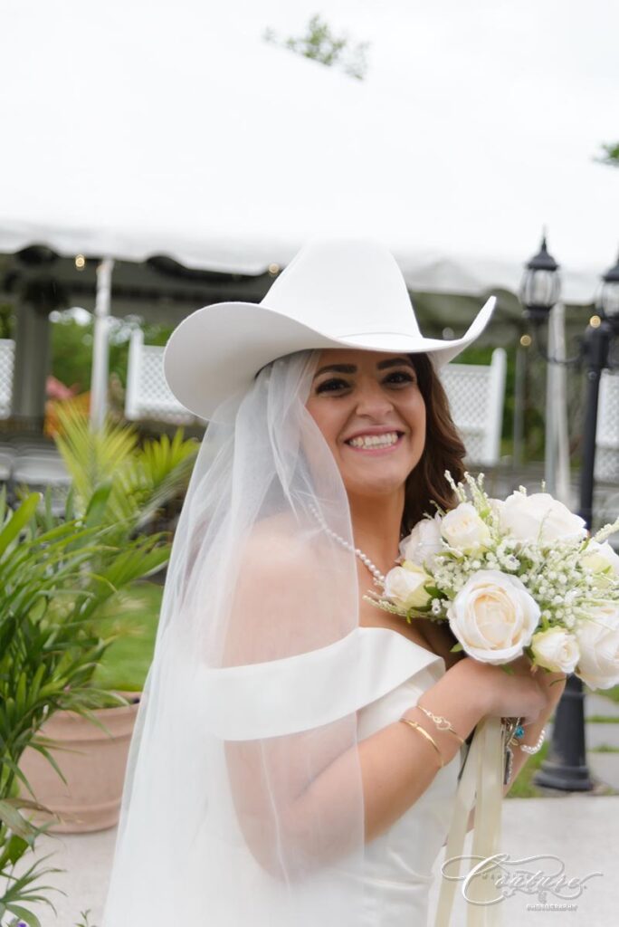 Wedding at Tashua Knolls Golf Club & Banquets in Trumbull, CT