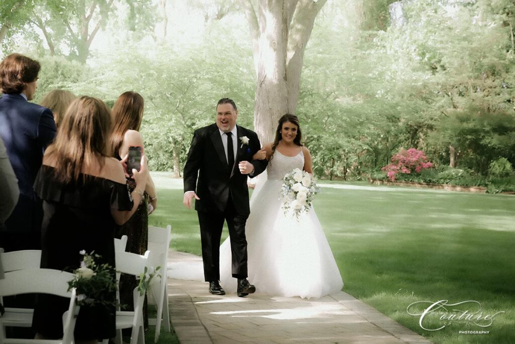 Wedding at Farmington Gardens in Farmington, CT