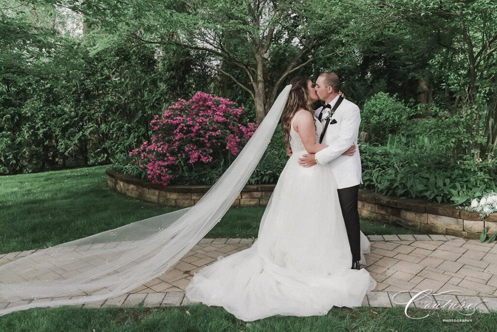 Wedding at Farmington Gardens in Farmington, CT