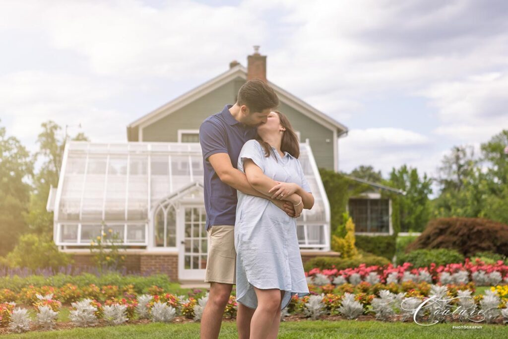 Engagement Session at Elizabeth Park in Hartford, CT