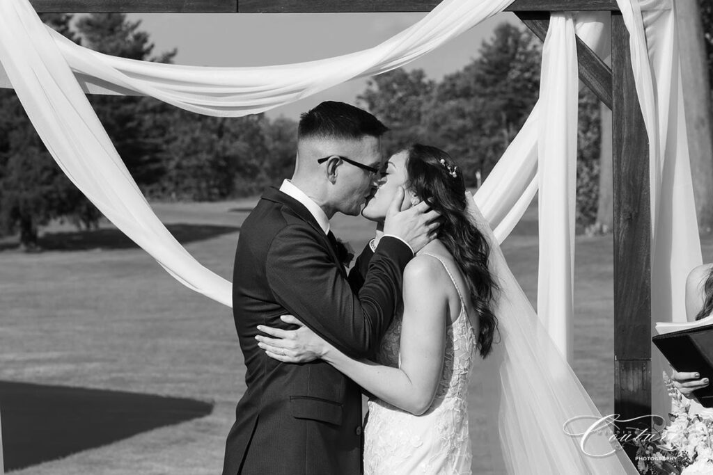 Wedding at Farms Country Club in Wallingford, CT