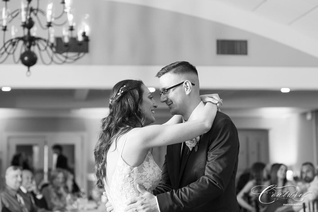 Wedding at Farms Country Club in Wallingford, CT