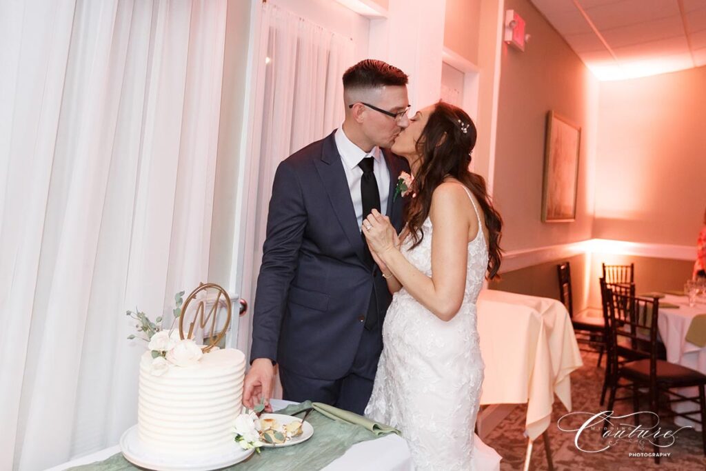 Wedding at Farms Country Club in Wallingford, CT