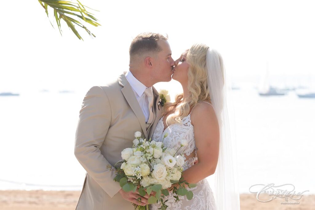 Wedding at Anthony’s Ocean View in New Haven, CT