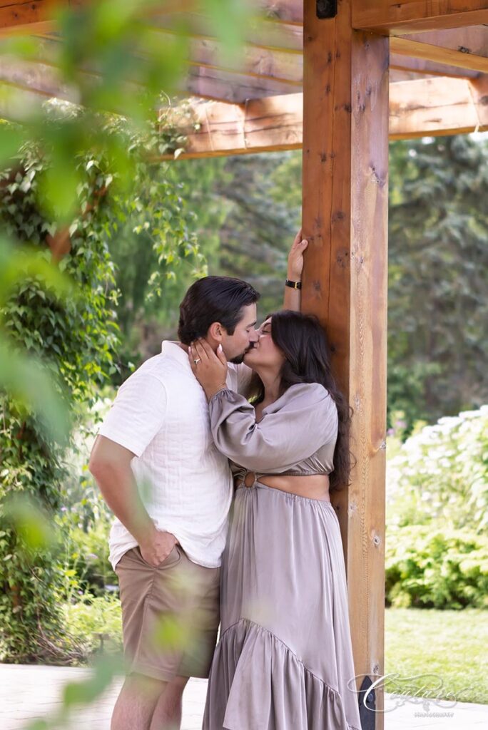 Engagement Session at Elizabeth Park in Hartford, CT